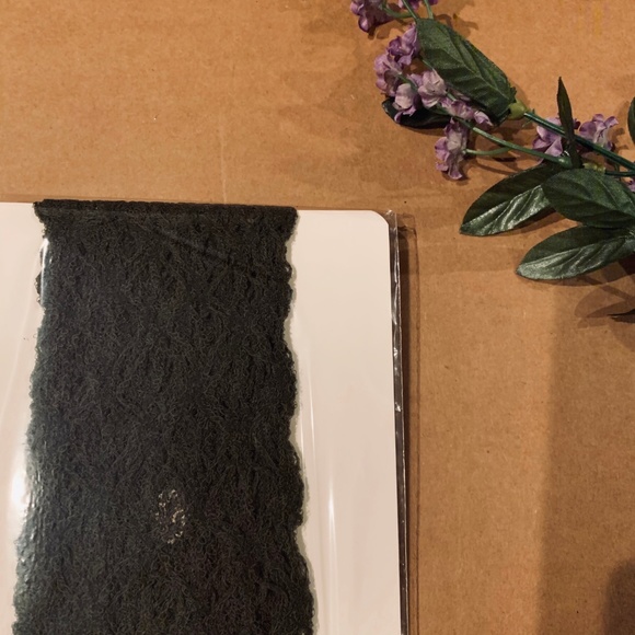 COPY - Falke Oversized Fishnet Tights BRAND NEW in Green - Picture 2 of 4